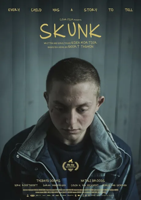 Скунс — постер